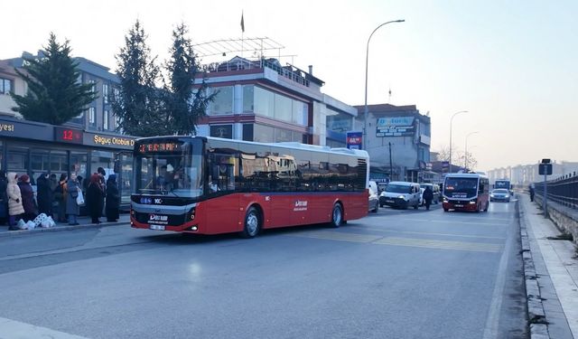 Düzce’de öğrenciye 1 biniş 9.60 lira oldu
