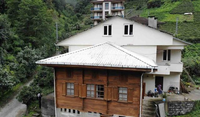 Hatırası var dediler, baba evini yıkmadan ekleme yaptılar