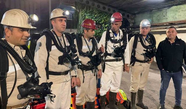 Maden işçileri yangın tatbikatı yaptı