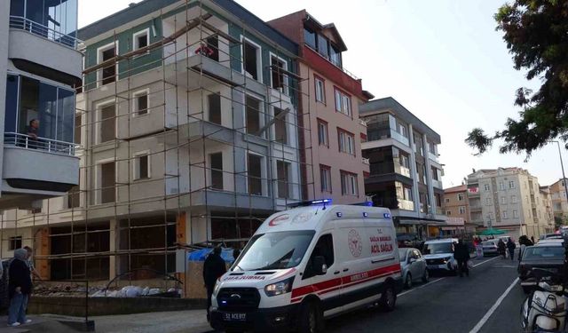 Ordu’da inşaattan düşen işçi yaralandı