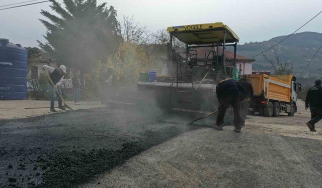 Ordu’da sıcak asfalt çalışmaları sürüyor
