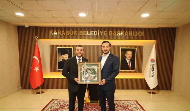 Özdemir’den Çetinkaya’ya belediyecilik odaklı ziyaret