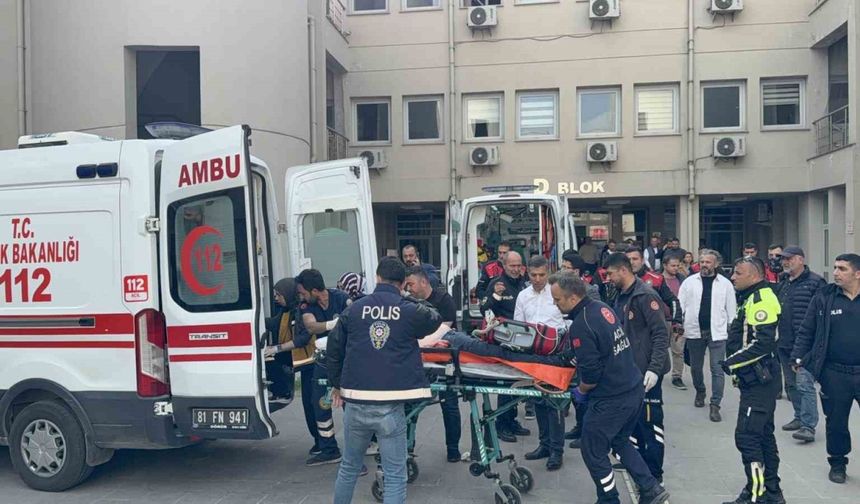 İl Sağlık Müdürlüğü avukatı odasında silahla vurulmuş halde bulundu