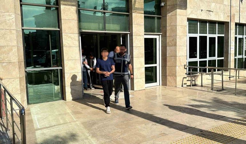 14 yaşındaki kıza cinsel istismarda bulunan 2 kişi tutuklandı