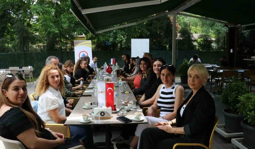 İstihdam için güç birliği