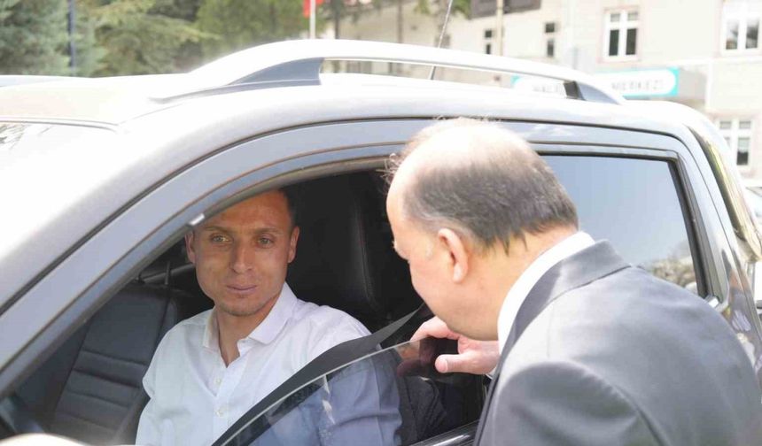 Vali Dallı’dan motosiklet sürücülerine uyarı: Kask takmadan trafiğe çıkmayın