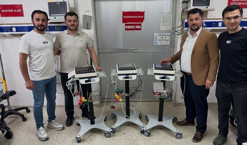 Gerze Devlet Hastanesi’ne 12 kanallı dijital EKG cihazı