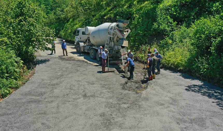 Ordu’da mahalle yolları beton yol konforu ile buluşuyor