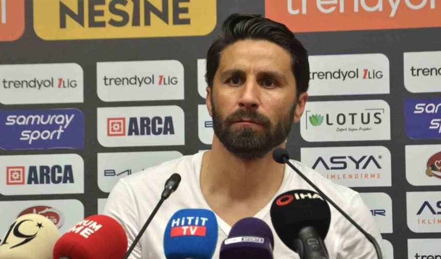 Şenol Can: "Son dakikada tartışılır bir penaltı kararıyla 2-1 mağlup ayrıldık"