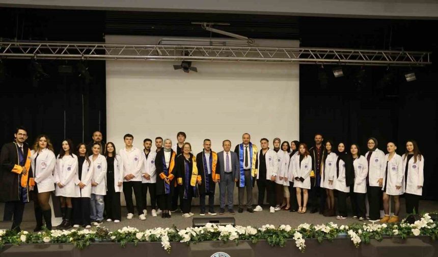 Avrasya Üniversitesinde beyaz önlük heyecanı