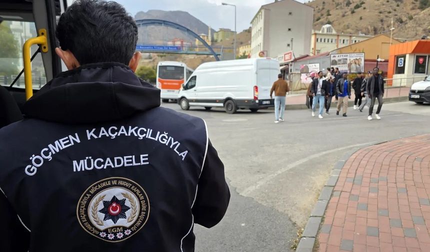 Gümüşhane’de düzensiz göçle mücadele denetimleri sıkılaştırıldı