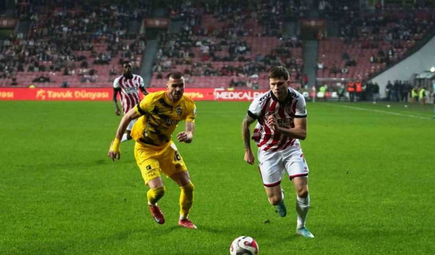 Trendyol Süper Lig: Samsunspor: 0 - Eyüpspor: 0 (Maç devam ediyor)