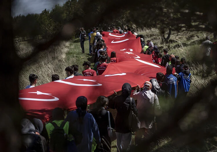 ERZURUMDA BAYRAK İÇİN 11 KM YÜRÜYÜŞ2