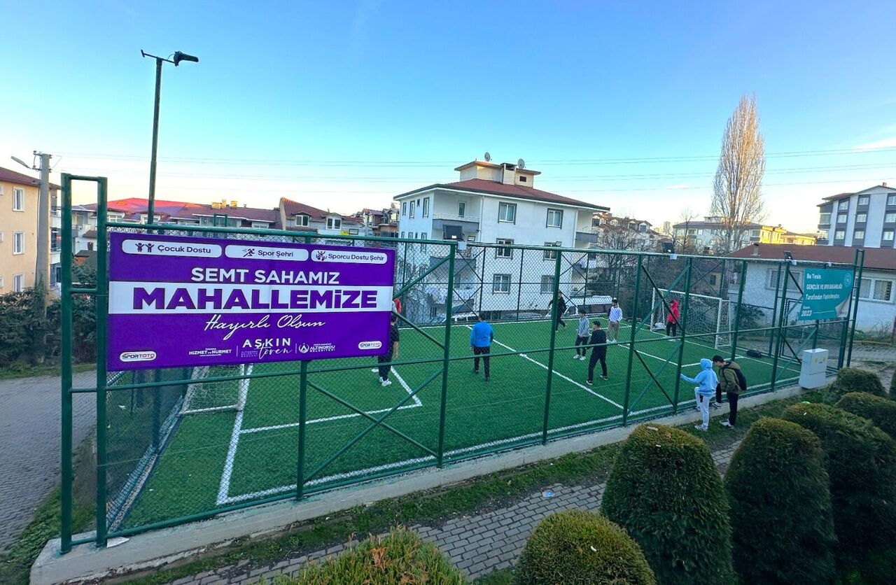 aşkın tören semt saha